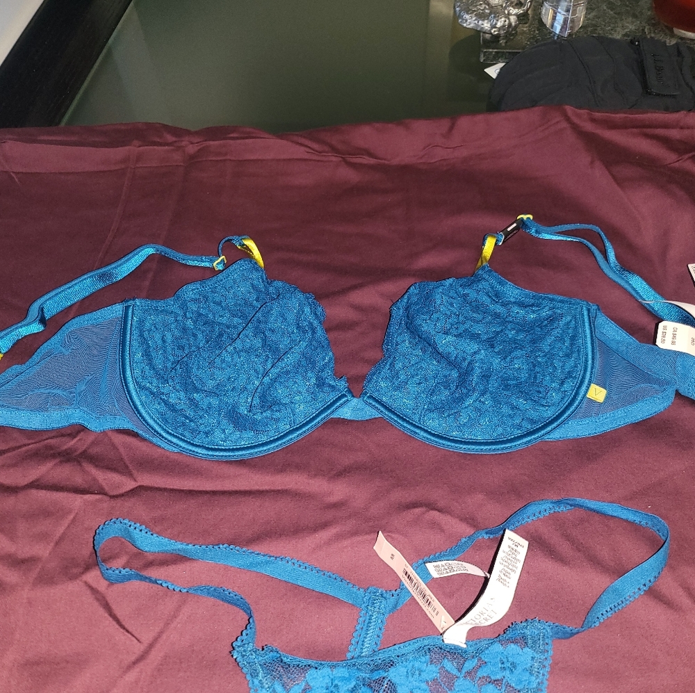 Matchin bra thong set